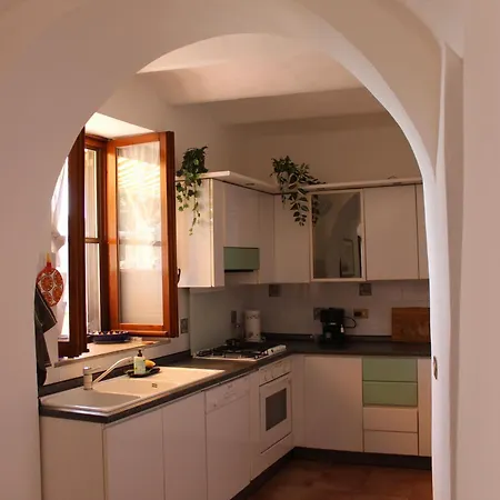 Historic House With Terrace Montegrazie